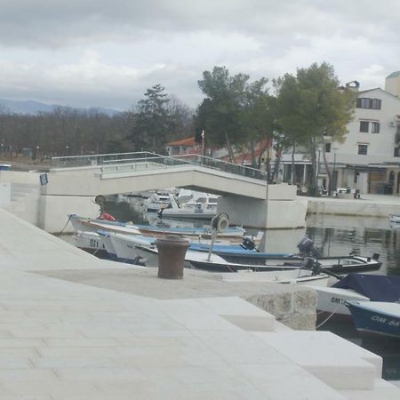 Apartman Jadranka Njivice Buitenkant foto
